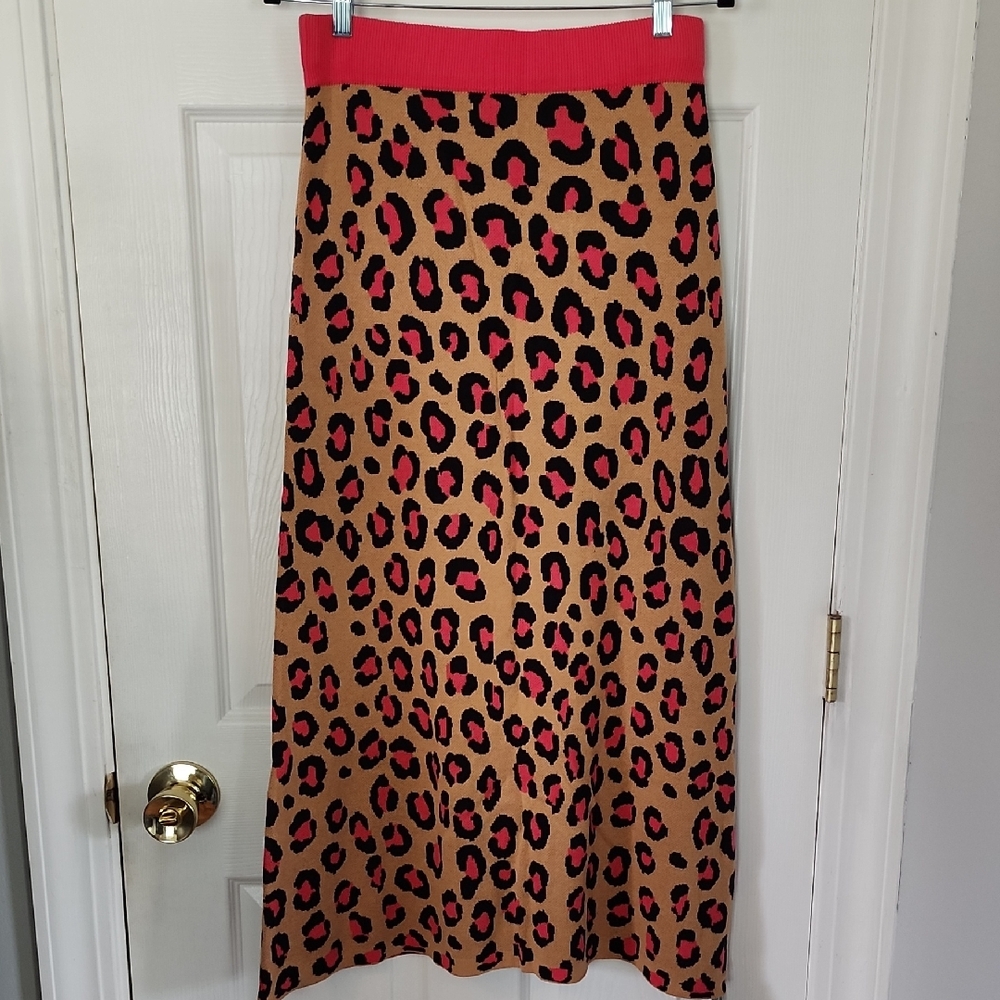 Oxknit Leopard Print Knit Skirt with Bright Pink Accents